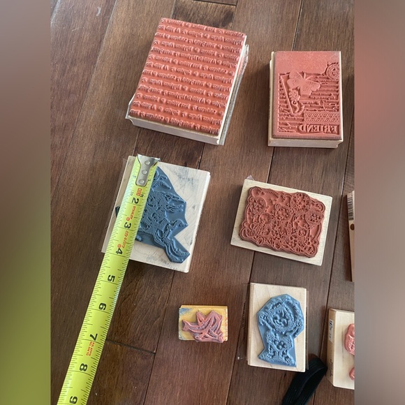 Assorted Wood mount Rubber Stamps. Crafting stamps New & Used - Picture 14 of 14